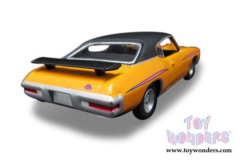 Greenlight Hollywood Dazed and Confused - Kevin's Pontiac GTO Judge (1970, 1/64 scale diecast model car, Orange) 44620B
