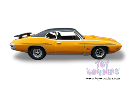 Greenlight Hollywood Dazed and Confused - Kevin's Pontiac GTO Judge (1970, 1/64 scale diecast model car, Orange) 44620B
