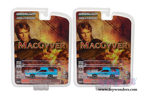 Greenlight - Hollywood Series 17 | MacGyver Pontiac Firebird&reg; (1987, 1/64 scale diecast model car, Blue/Silver) 44770D/48