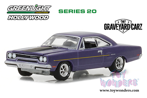 Greenlight - Hollywood Series 20 | Plymouth Road Runner Graveyard Carz (1970, 1/64 scale diecast model car, Purple) 44800D/48