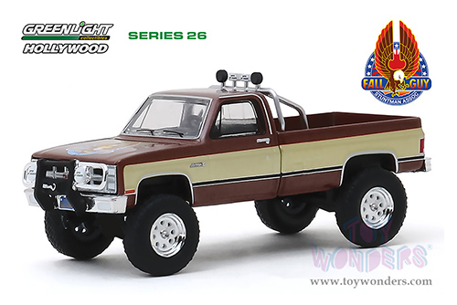 Greenlight - Hollywood Series 26 | The Fall Guy GMC K-2500 - Fall Guy Stuntman Association (1982, 1/64 scale diecast model car, Brown/Beige) 44860F/48