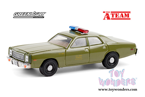 Greenlight Hollywood - The A-Team Special Edition Plymouth Fury U.S. Army Police (1977, 1/64 scale diecast model car, Green) 44865A/48