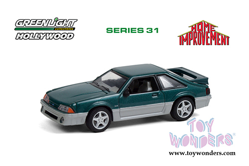 Greenlight - Hollywood Series 31 | Home Improvement Ford Mustang GT (1991, 1/64 scale diecast model car, Green/Light Gray) 44910C/48