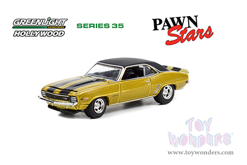 Greenlight - Hollywood Series 35 | Chevrolet&reg; Camaro Z/28 - Pawn Stars (2009-Present TV Series) (1969, 1/64 scale diecast model car, Yellow/Black) 44950C/48