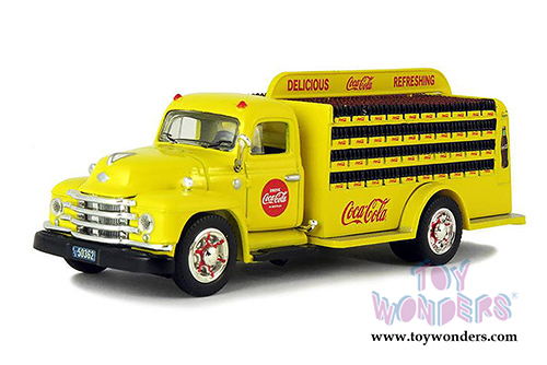 Motor City Coca-Cola - Diamond T Bottle Delivery Truck (1955, 1/50 scale diecast model car, Yellow) 450055
