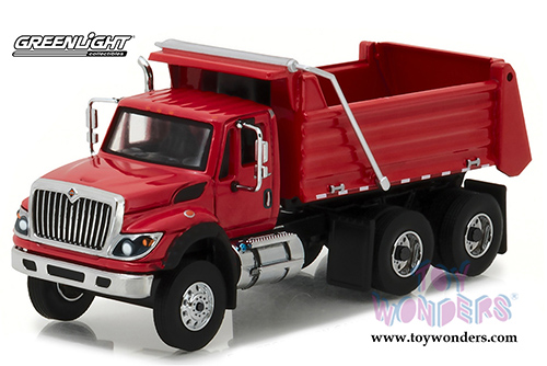 Greenlight - S.D. Trucks Series 1 | International&reg; WorkStar&reg; Construction Dump Truck (2017, 1/64 scale diecast model car, Red) 45010A/48