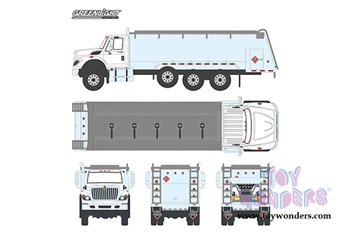 Greenlight - S.D. Trucks Series 1 | International&reg; WorkStar&reg; Tanker Truck (2017, 1/64 scale diecast model car, Silver/White) 45010C/48
