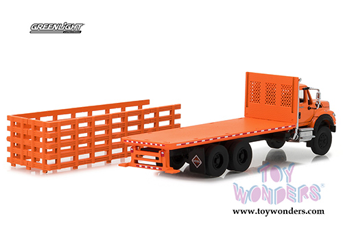Greenlight - S.D. Trucks Series 2 | International&reg; WorkStar&reg; Platform Stake Truck (2017, 1/64 scale diecast model car, Orange) 45020B/48