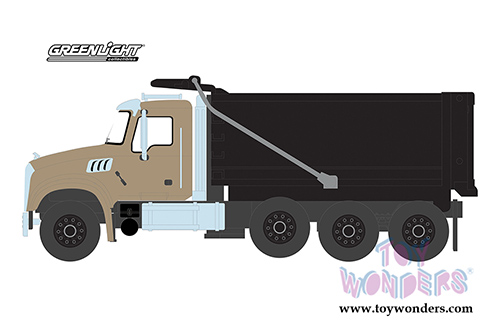 Greenlight - S.D. Trucks Series 9 (1/64 scale diecast model car, Asstd.) 45090/48