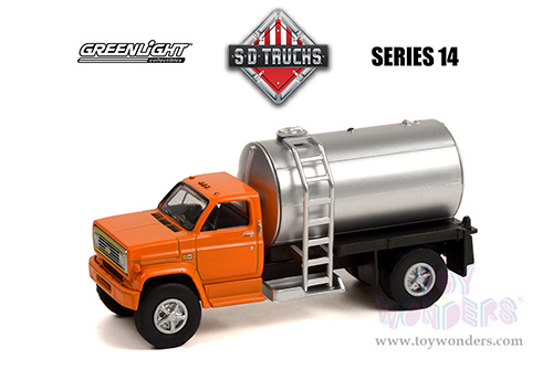 Greenlight - S.D. Trucks Series 14 | Chevrolet&reg; C-60 Fertilizer Truck (1982, 1/64 scale diecast model car, Orange/Silver) 45140A/48