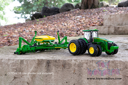 Tomy ERTL - John Deere 8400R Tractor (1/32 scale diecast model car, Green) 45568