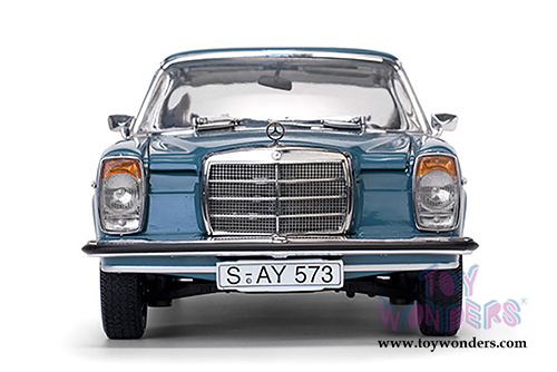 Sun Star Platinum - Mercedes-Benz Strich 8 Saloon (1968, 1/18 scale diecast model car, Light Blue) 4573