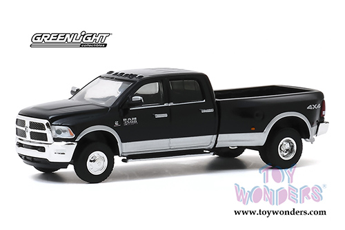 Greenlight - Dually Drivers Series 4 (1/64 scale diecast model car, Asstd.) 46040/6