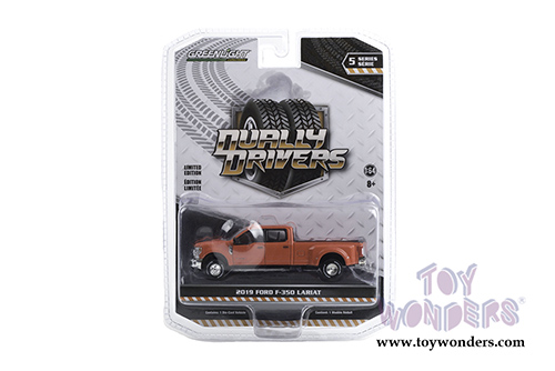 Greenlight - Dually Drivers Series 5 (1/64 scale diecast model car, Asstd.) 46050/48