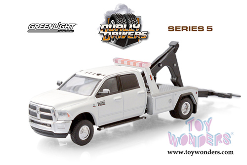 Greenlight - Dually Drivers Series 5 | Ram 3500 Laramie Wrecker Tow Truck (2018, 1/64 scale diecast model car, Bright White) 46050C/48