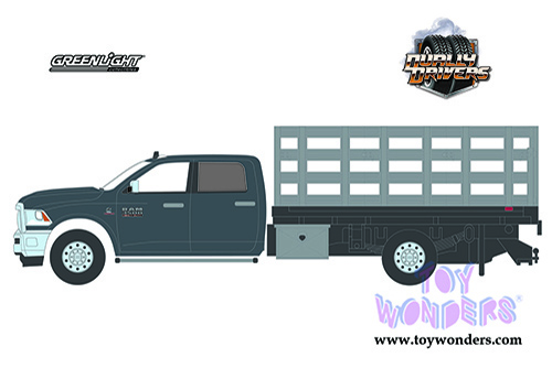 Greenlight - Dually Drivers Series 6 | Ram 3500 Dually Stake Truck (2018, 1/64 scale diecast model car, Gray) 46060E/48