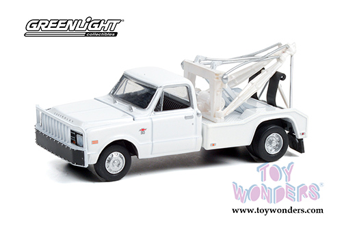 Greenlight - Dually Drivers Series 7 (1/64 scale diecast model car, Asstd.) 46070/48