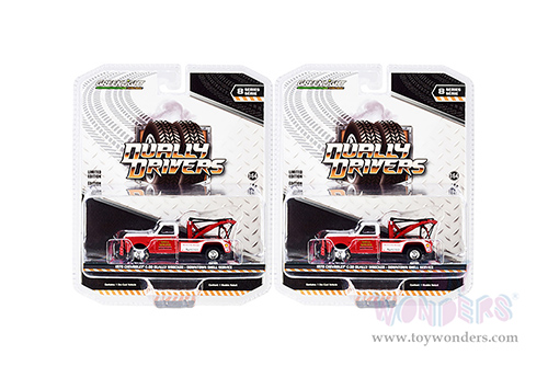 Greenlight - Dually Drivers Series 8 | Chevrolet&reg; C-30 Dually Wrecker Tow Truck (1972, 1/64 scale diecast model car, Red/White) 46080B/48