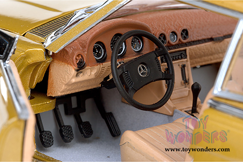 Sun Star European - Mercedes-Benz 350 SL Coupe (1977, 1/18 scale diecast model car, Icon Gold) 4609
