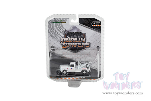 Greenlight - Dually Drivers Series 9 (1/64 scale diecast model car, Asstd.) 46090/48