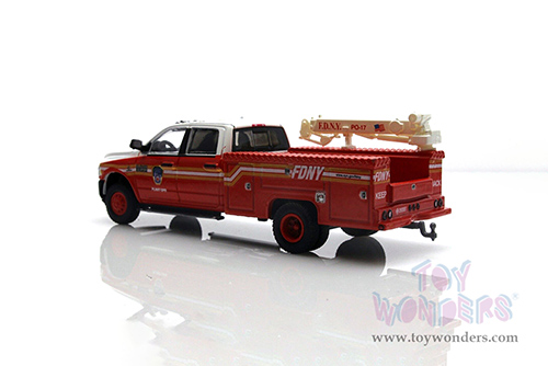 Greenlight - Dually Drivers Series 10 | Ram 3500 Dually Crane Truck - FDNY (Fire Department of the City of New York) Plant Ops (2018, 1/64 scale diecast model car, Red and White with Stripes) 46100D/48
