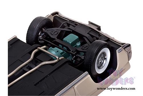 Sun Star Platinum - Lincoln Continental MK III Open Convertible (1958, 1/18 scale diecast model car, Champagne) 4705