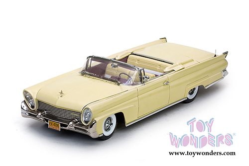Sun Star Platinum - Lincoln Continental MK III Open Convertible (1958, 1/18 scale diecast model car, Champagne) 4705