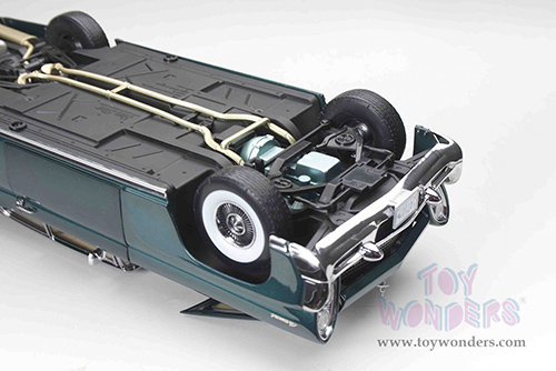 Sun Star Platinum - Lincoln Continental MKIII Hard Top (1958, 1/18 scale diecast model car, Spruce Green) 4710