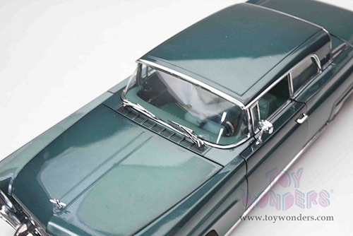 Sun Star Platinum - Lincoln Continental MKIII Hard Top (1958, 1/18 scale diecast model car, Spruce Green) 4710