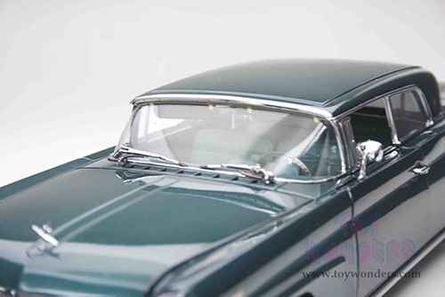 Sun Star Platinum - Lincoln Continental MKIII Hard Top (1958, 1/18 scale diecast model car, Spruce Green) 4710