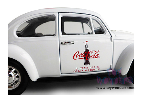 Motor City Coca-Cola - 100 Years - Classic Volkswagen Beetle Hard Top (1/24 scale diecast model car,  White) 478966