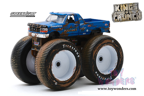 Greenlight - Kings of Crunch Series 6 | Ford F-250 Monster Truck - Bigfoot #5 Dirty version (1996, 1/64 scale diecast model car, Blue) 49060F/48