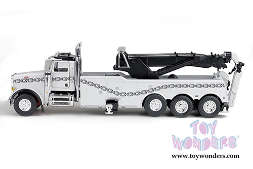 First Gear - Peterbilt 367 with Century Rotator Wrecker (1/50 scale diecast model car, Gray) 50-3344