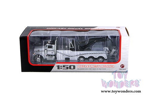 First Gear - Peterbilt 367 with Century Rotator Wrecker (1/50 scale diecast model car, Gray) 50-3344
