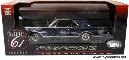Highway 61 - Oldsmobile 4-4-2 Coupe (1967, 1:18, Blue)