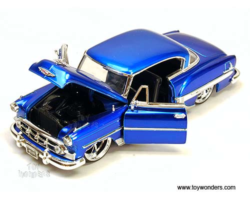 Jada Toys Bigtime Kustoms - Chevy Bel Air Hard Top (1953, 1/24 scale diecast model car, Asstd.) 50237A/32