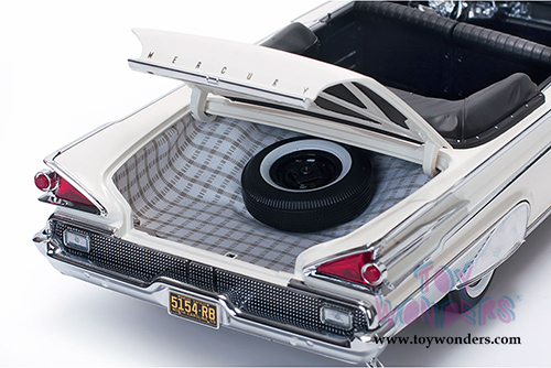 Sun Star Platinum - Mercury Park Lane Open Convertible (1959, 1/18 scale diecast model car, Marble White) 5154