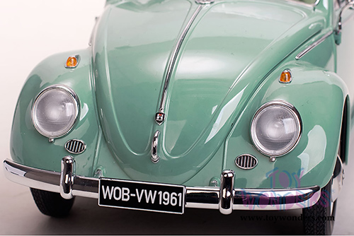 Sun Star - Volkswagen Beetle Saloon Hard Top (1961, 1/12 scale diecast model car, Pastel Blue) 5209