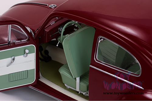 Sun Star - Volkswagen Beetle Saloon Hard Top (1961, 1/12 scale diecast model car, Ruby Red) 5210