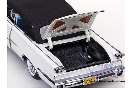 Sun Star Platinum - Oldsmobile "98" Closed Convertible (1959, 1/18 scale diecast model car, Black/Polaris White) 5233