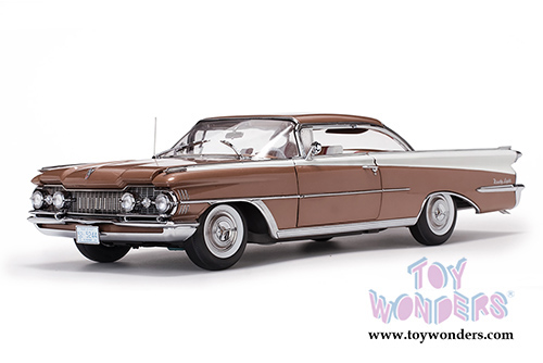 Sun Star Platinum - Oldsmobile "98" Hardtop (1959, 1/18 scale diecast model car, Bronze Mist/Polaris White) 5244