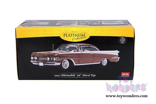 Sun Star Platinum - Oldsmobile "98" Hardtop (1959, 1/18 scale diecast model car, Bronze Mist/Polaris White) 5244