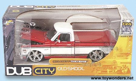 DUB City - OldSkool Chevy Cheyenne (1972, 1:24)