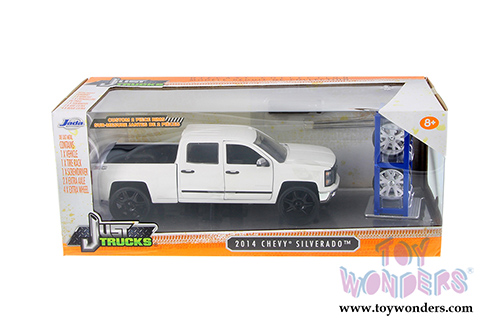 Jada Toys Just Trucks - Assorted Pack Wave 16 (1952, 2007, 2014, 1/24 scale diecast model car, Asstd.) 54027/W16