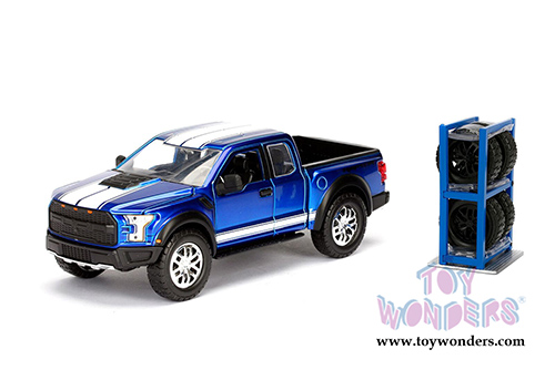 Jada Toys Just Trucks - Assorted Pack Wave 17 (1952, 1973, 2007, 2017, 1/24 scale diecast model car, Asstd.) 54027/W17