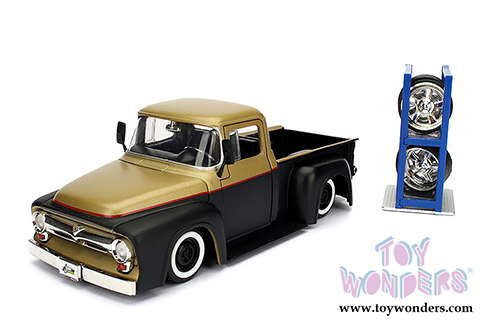 Jada Toys Just Trucks - Assorted Pack Wave 18 (1955, 1956, 1957, 1972, 1/24 scale diecast model car, Asstd.) 54027/W18