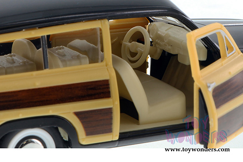 5402DS1 Kinsmart 1949 Ford Woody Wagon Diecast Model Car