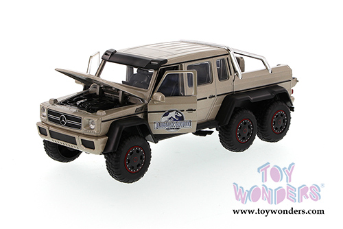 Jada Toys Jurassic World - Mercedes Benz G 63 AMG 6 x 6 SUV/Pick-up Truck (1/24 scale die cast model car, Beige) 54035-W1