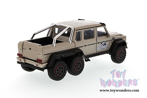 Jada Toys Jurassic World - Mercedes Benz G 63 AMG 6 x 6 SUV/Pick-up Truck (1/24 scale die cast model car, Beige) 54035-W1