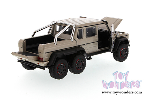 Jada Toys Jurassic World - Mercedes Benz G 63 AMG 6 x 6 SUV/Pick-up Truck (1/24 scale die cast model car, Beige) 54035-W1